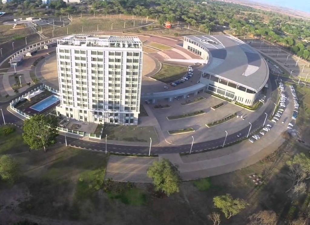 President Hotel At Umodzi Park Lilongwe Exterior foto